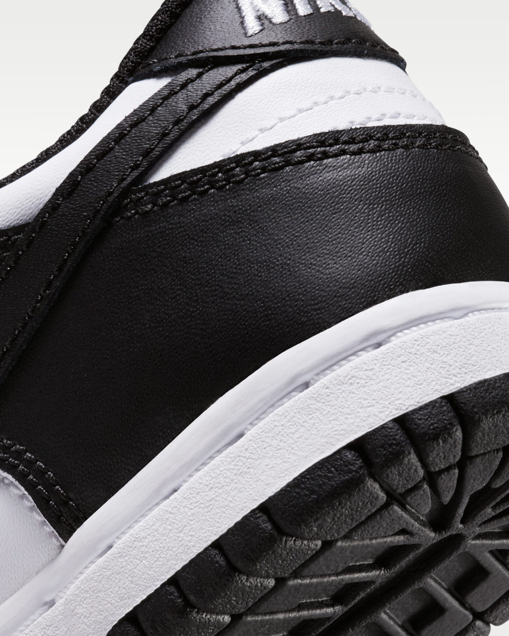 Nike Dunk Low
Younger Kids' Shoes