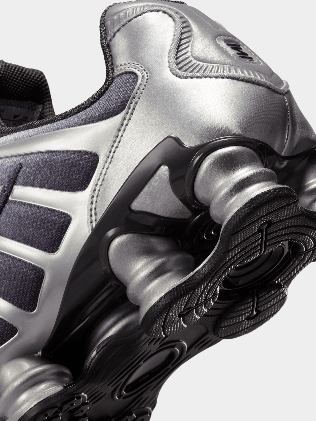 Nike Men's TL Print Silver Shox Sneaker