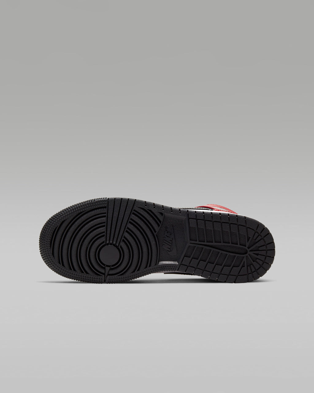 Jordan 1 Mid
Older Kids' Shoes