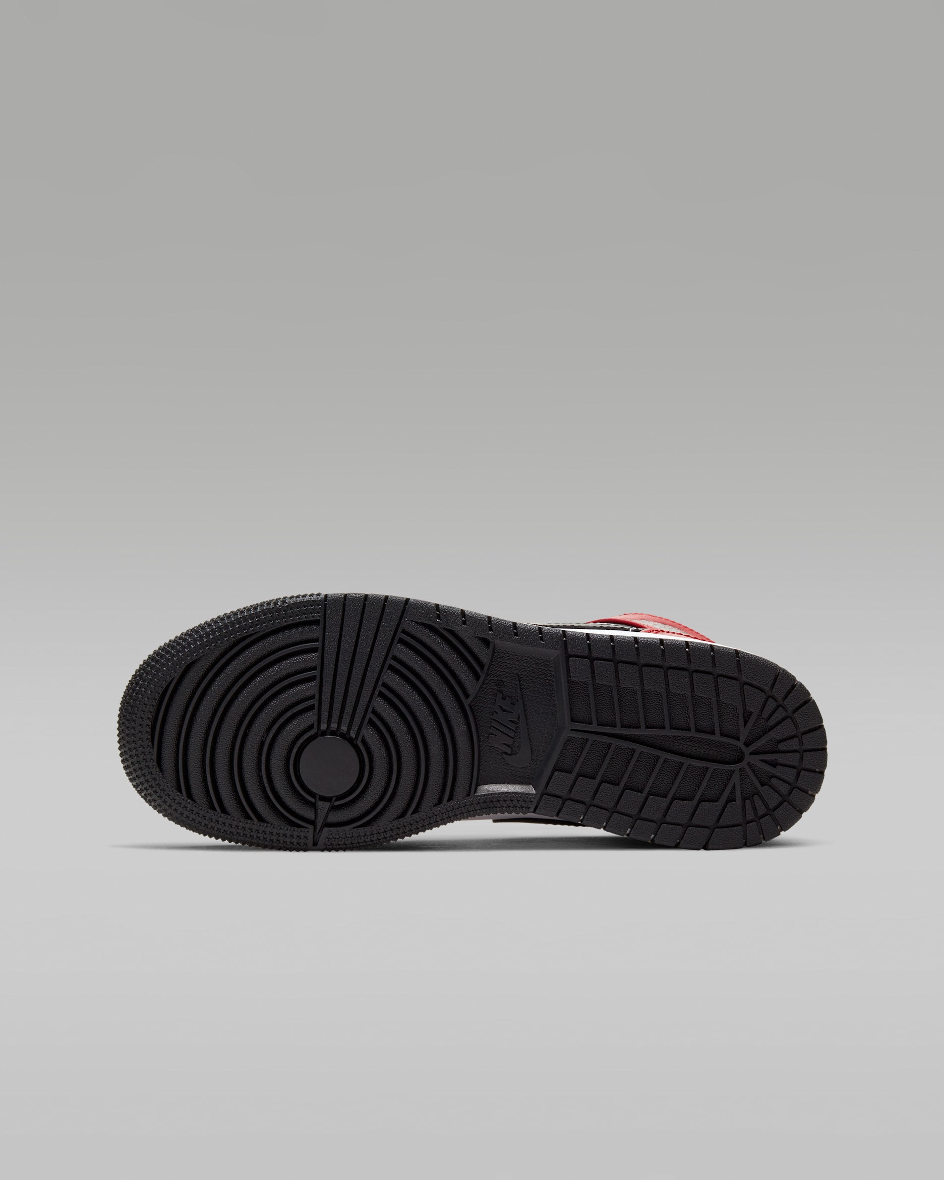 Jordan 1 Mid
Older Kids' Shoes