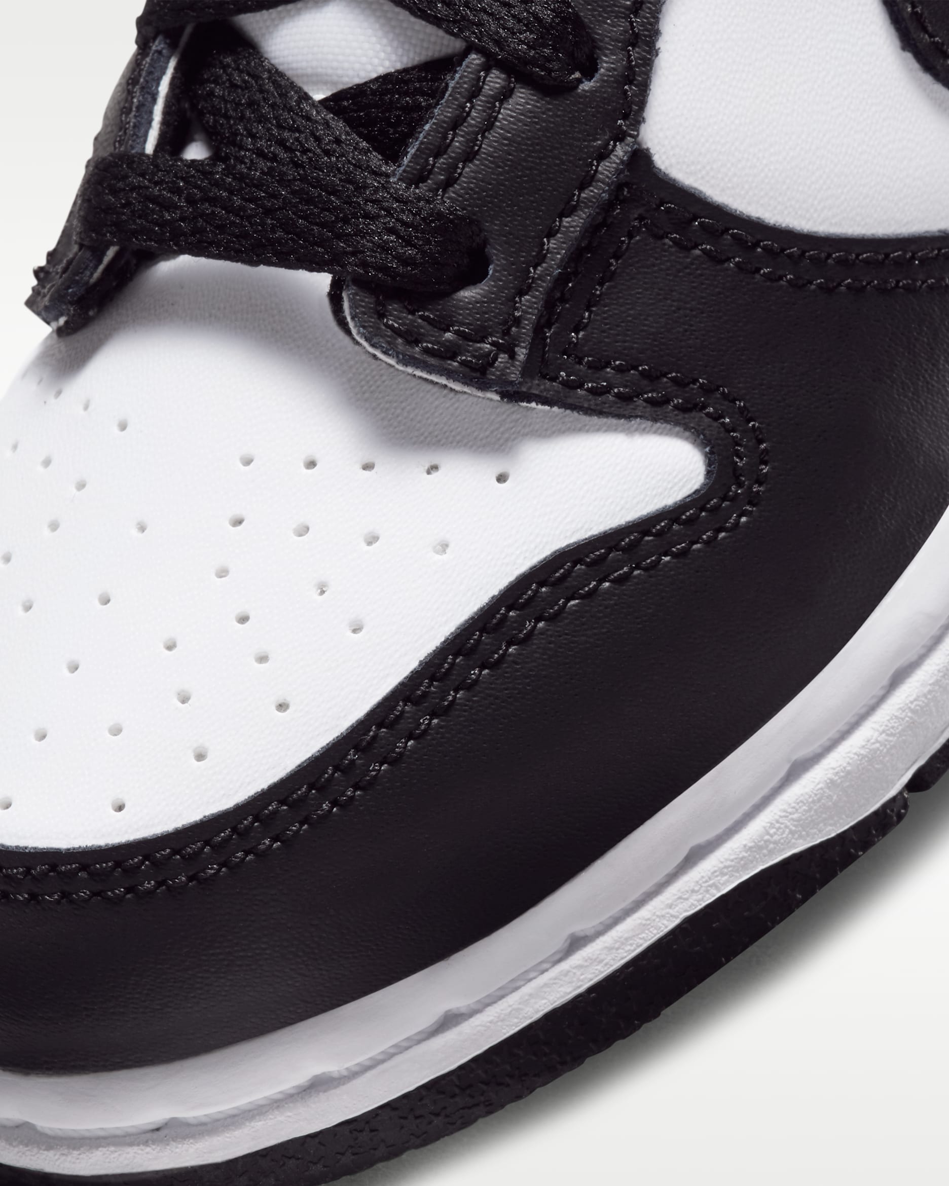 Nike Dunk Low
Younger Kids' Shoes