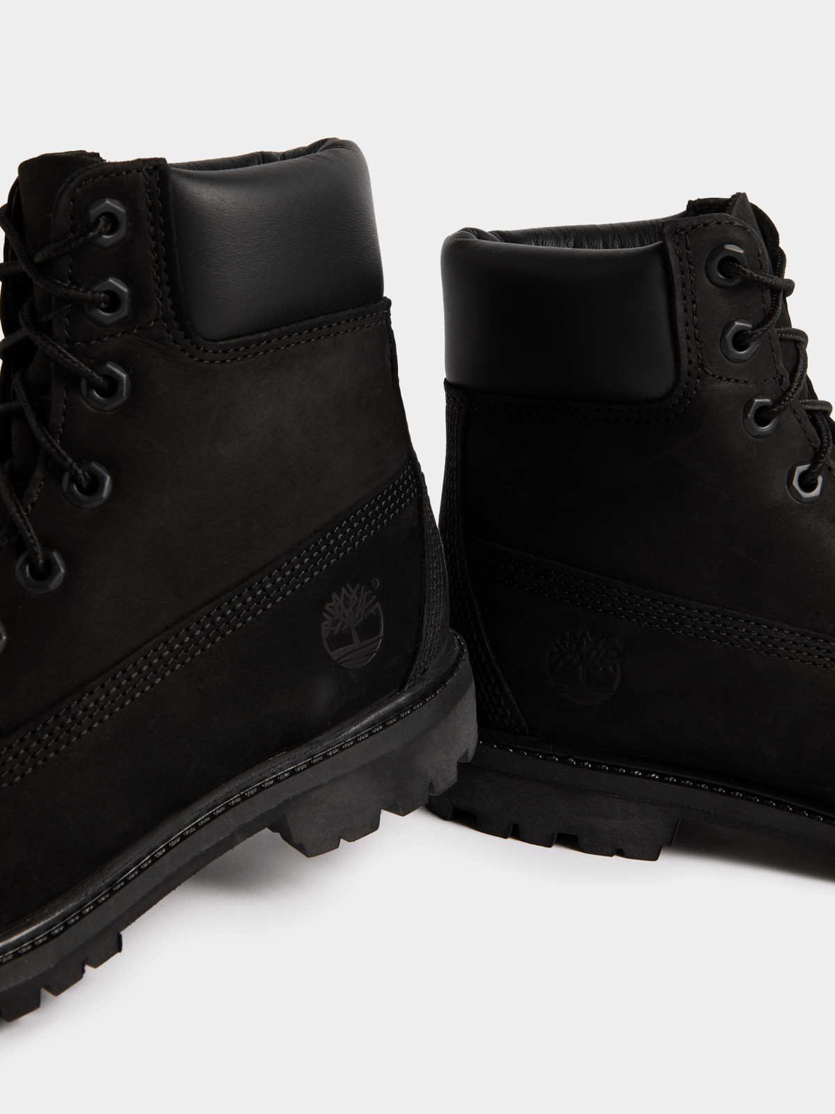 Timberland Women's Premium 6 Inch W/P Boot Black Sneaker